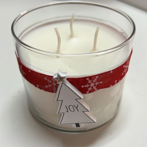 Caramel Corn 3-Wick Candle - Picture 2 of 2